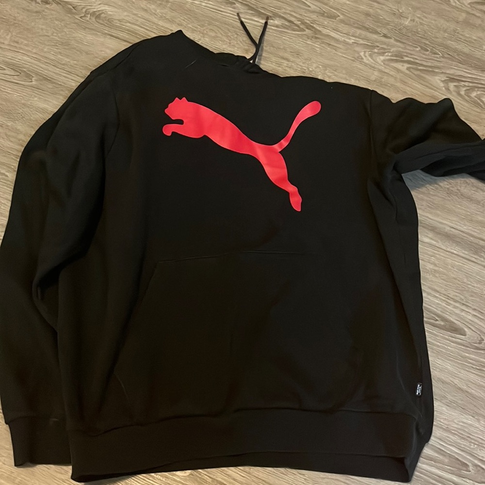 Puma sweatshirt